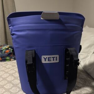 Yeti Hopper M15